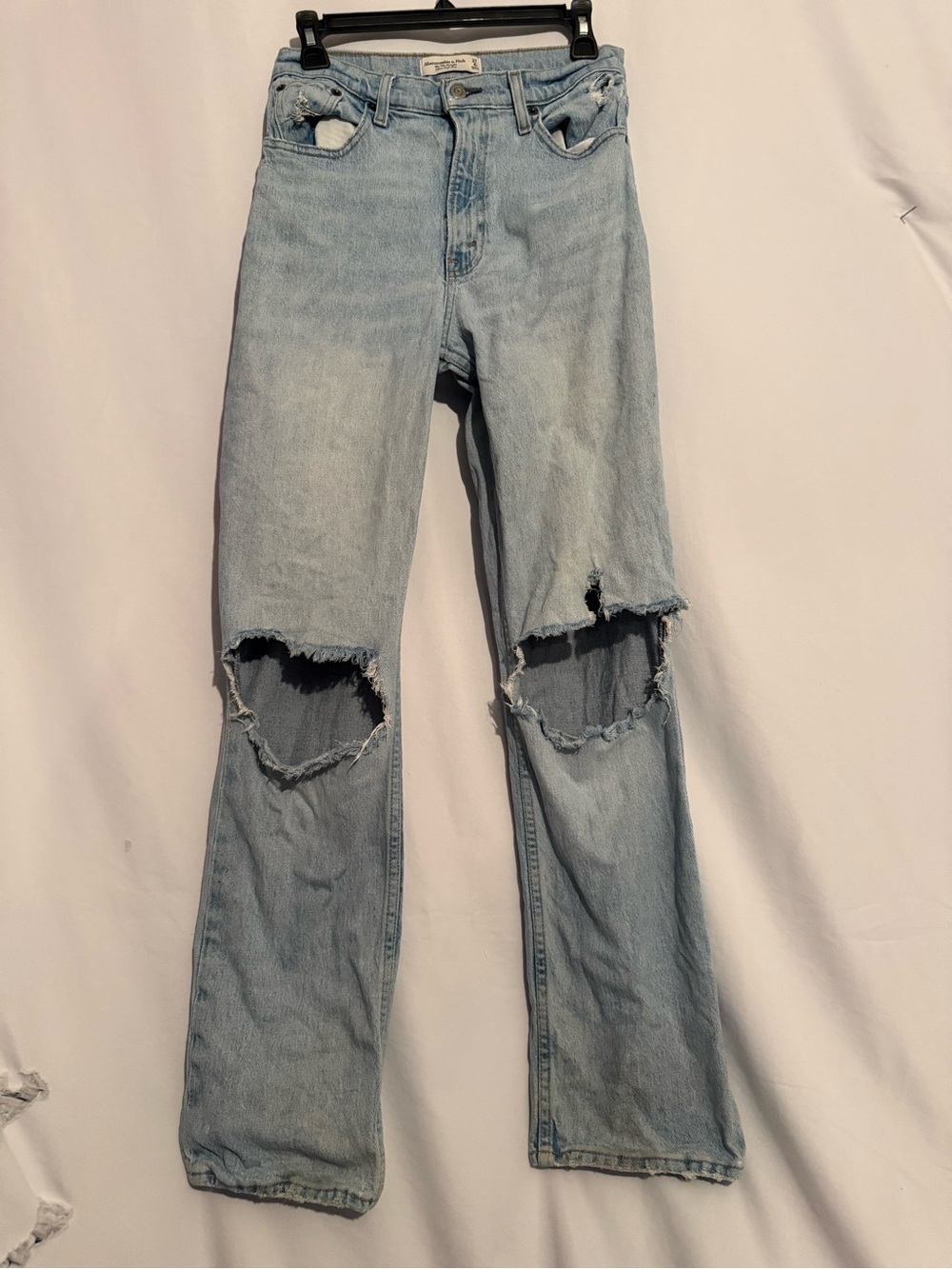 Abercrombie & Fitch 90s Straight Jeans 27/4 Ultra High Rise Distressed Ripped